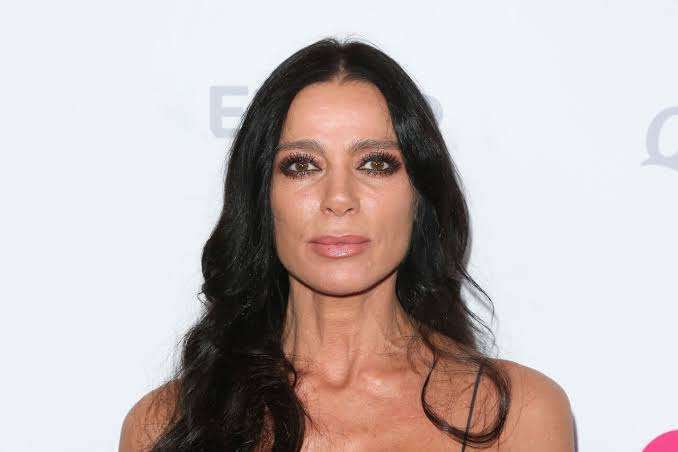 Carlton Gebbia Biography: TV Show, Age, Nationality, Wiki, Spouse, Children, Height, Net Worth