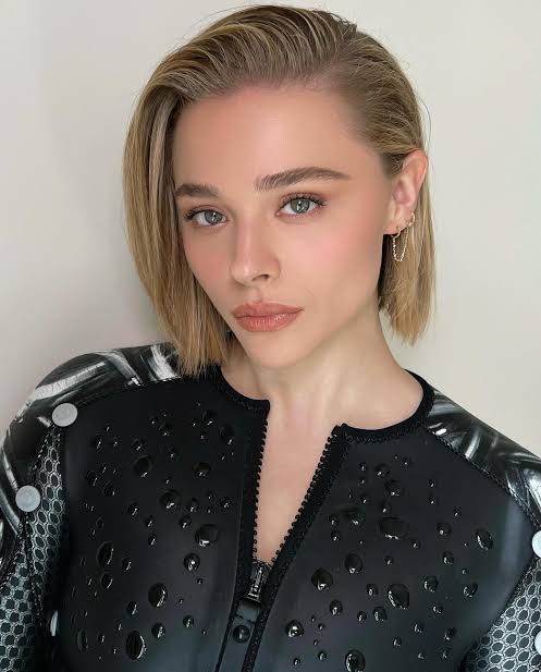 Chloë Grace Moretz Biography: Movies, TV Shows, Age, Net Worth, Husband, Instagram, Partners, Awards