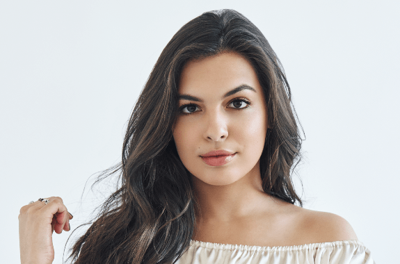 Isabella Gomez Biography: Age, Boyfriend, Wiki, Instagram, Net Worth, Movies, Height, Awards