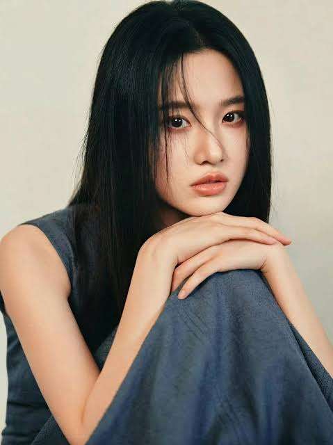 Zhang Huiwen Biography: Instagram, Movies, TV Shows, Husband, Net Worth, Age, Wikipedia